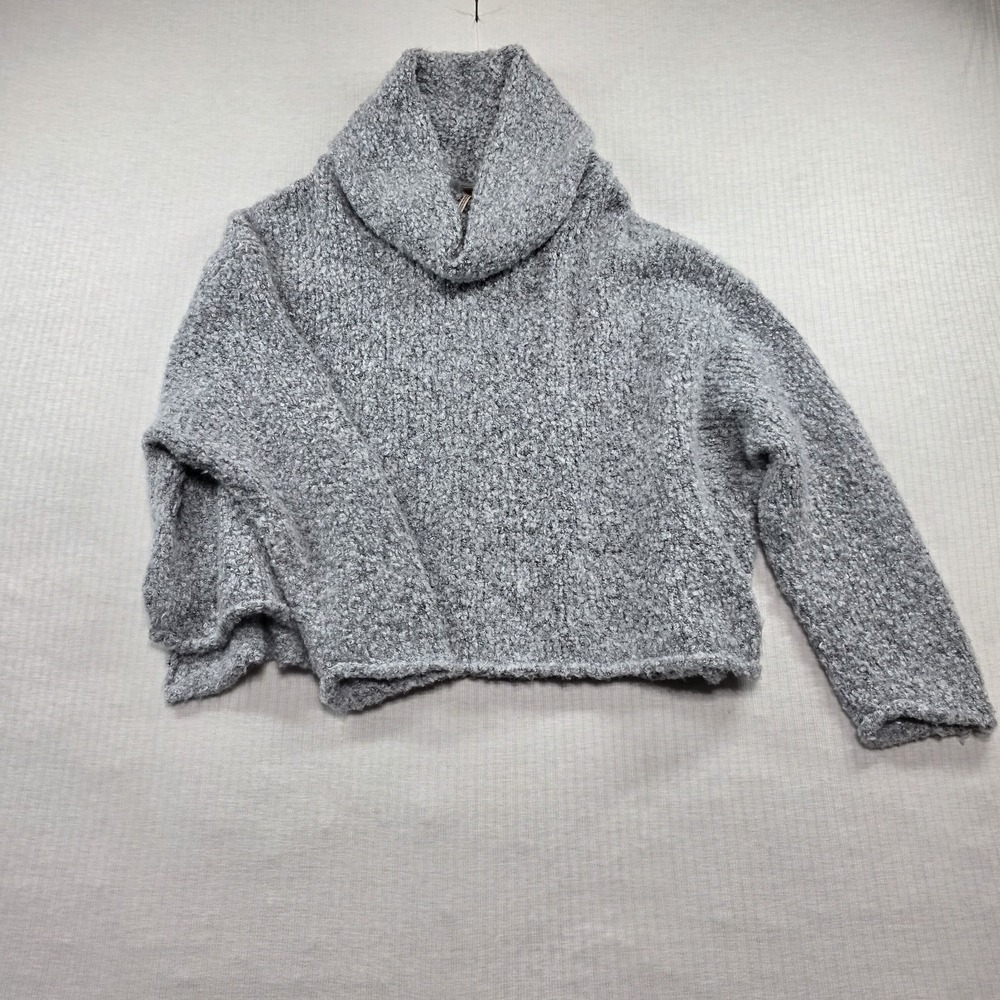 Free People Gray Boucle Texture Cowl Neck Cropped Sweater XS Coquette Minimalist